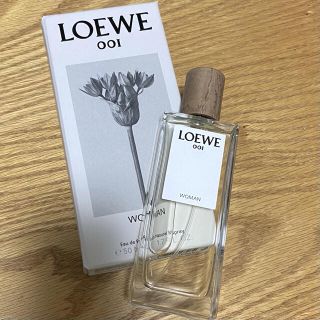 ロエベ(LOEWE)のLOEWE 001 woman(香水(女性用))