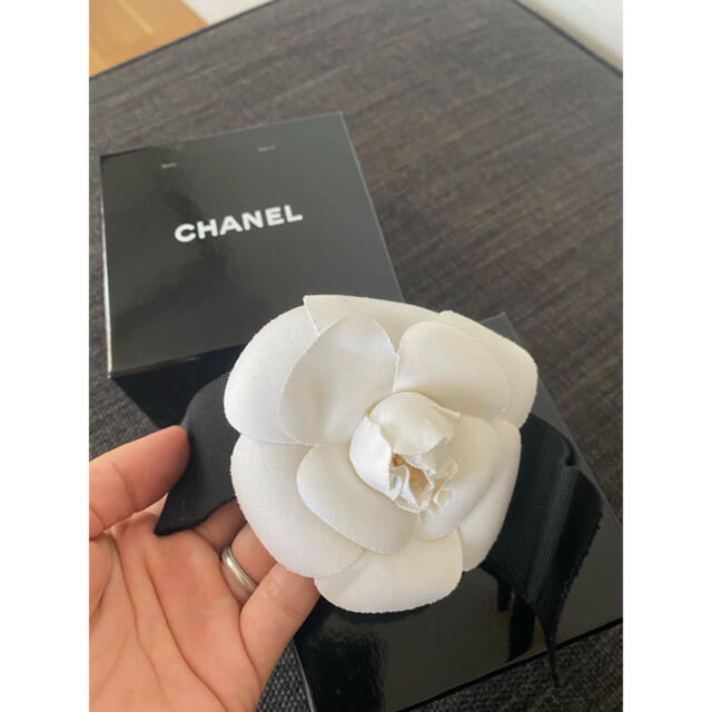 Chanel シャネル　カメリア　ブローチ