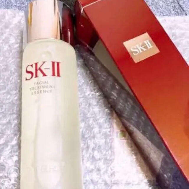 SK-II(エスケーツー)のSK2 フェイシャルトリートメントエッセンス230ミリ コスメ/美容のスキンケア/基礎化粧品(美容液)の商品写真