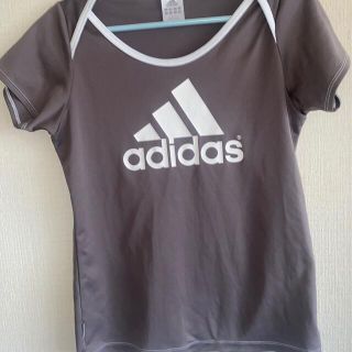 アディダス(adidas)のadidasアデダス半袖シャツ(Tシャツ(半袖/袖なし))