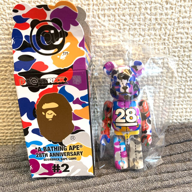 シークレットレア　BE@RBRICK BAPE CAMO #2 28THアベイシングエイプ