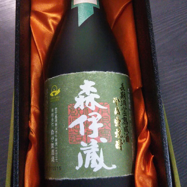 森伊蔵 極上 720ml 経年商品 食品/飲料/酒の酒(焼酎)の商品写真