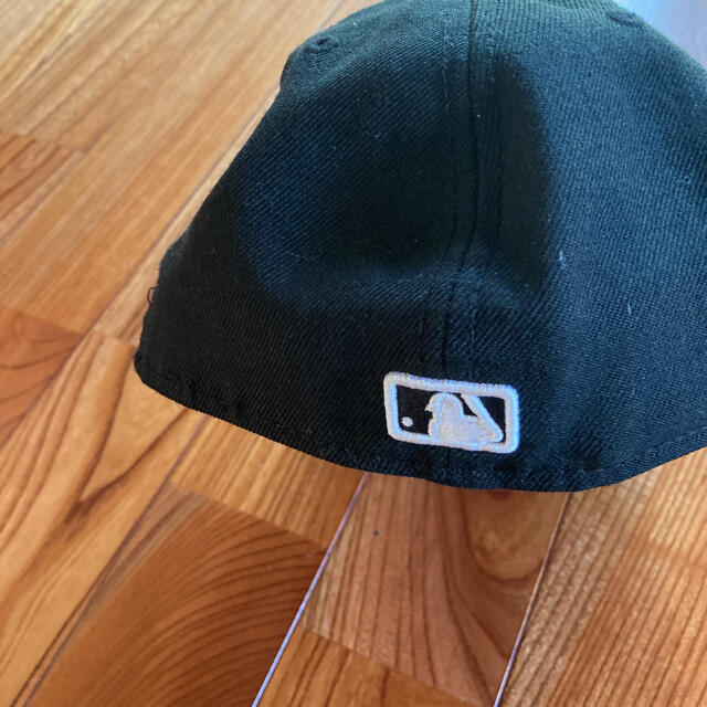 NEW ERA(ニューエラー)のHide様専用✩.*˚ニューエラーのキャップ黒 メンズの帽子(キャップ)の商品写真