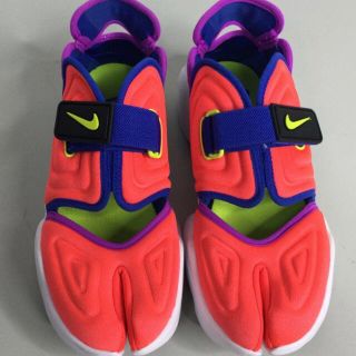 ナイキ(NIKE)のNIKE アクアリフト 美品 24.5cm 限定カラー オレンジ ネオンカラー(スニーカー)