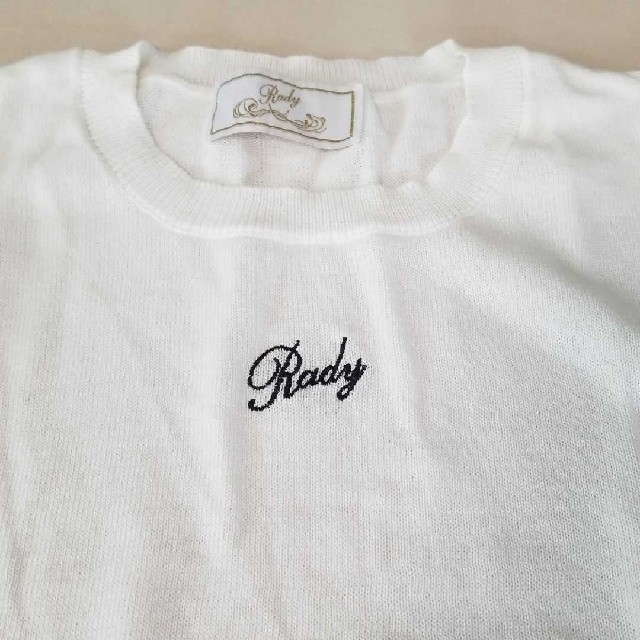 Rady(レディー)のRady  半袖T  ショート丈 レディースのトップス(Tシャツ(半袖/袖なし))の商品写真