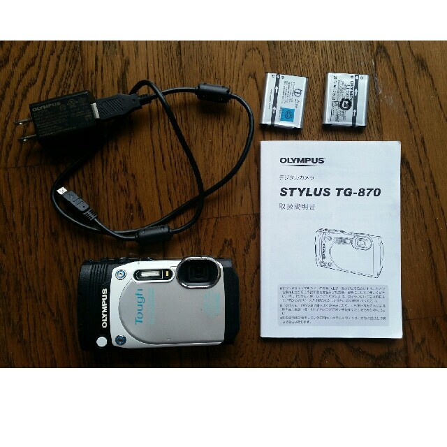 Panasonic(パナソニック)のOLYMPUS　TG-870 スマホ/家電/カメラのカメラ(コンパクトデジタルカメラ)の商品写真