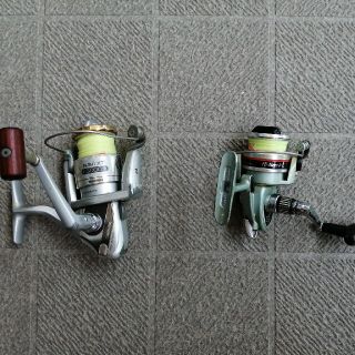 釣り リール 2個セットの通販 by まっっう's shop|ラクマ