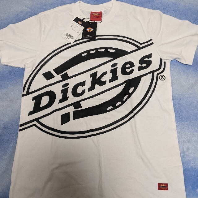 Dickies(ディッキーズ)の新品レア物Dickiesシャツメンズ大きめのSサイズ メンズのトップス(Tシャツ/カットソー(半袖/袖なし))の商品写真