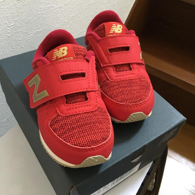 New Balance(ニューバランス)の[Deko Pink様専用❗️]ニューバランス　キッズ　赤　16cm キッズ/ベビー/マタニティのキッズ靴/シューズ(15cm~)(スニーカー)の商品写真