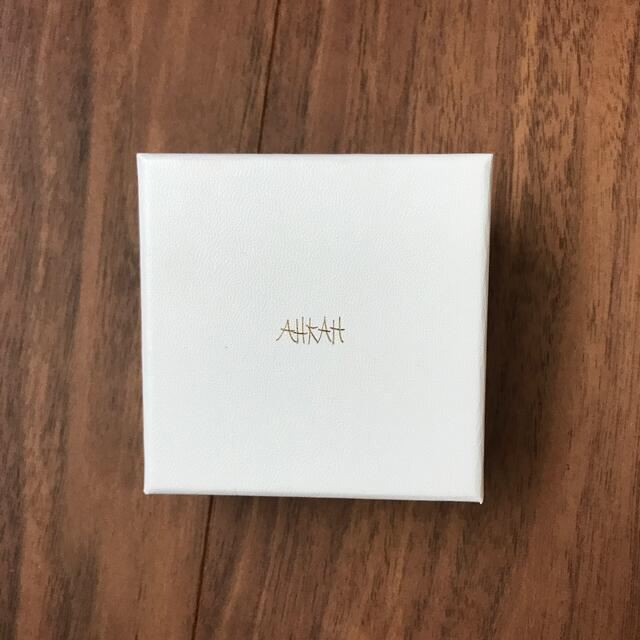 AHKAH(アーカー)のAHKAHピアス　空箱　袋付き　封筒付き レディースのアクセサリー(ピアス)の商品写真