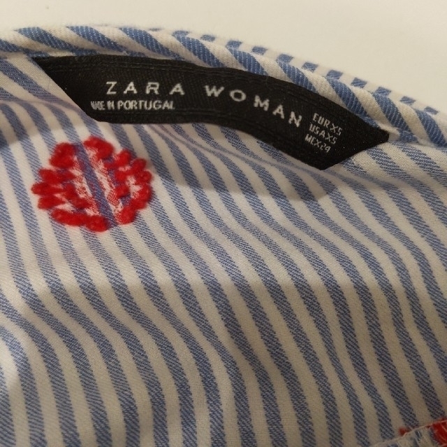 ZARA(ザラ)のZARA パフスリーブ　ストライプシャツ レディースのトップス(シャツ/ブラウス(長袖/七分))の商品写真