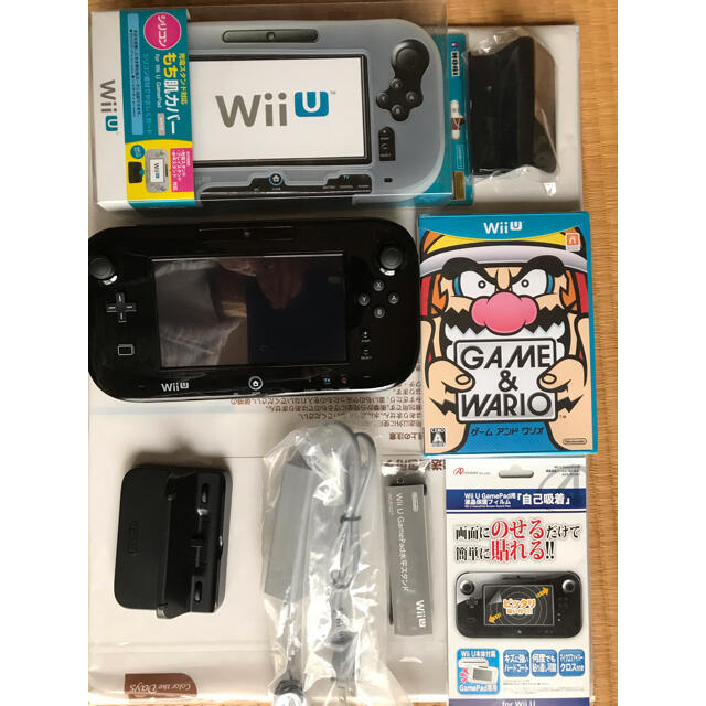 Wii U 専用ゲームパッド【黒・未使用・ソフト付】