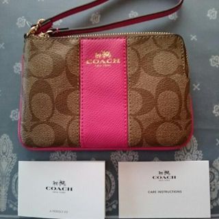 コーチ(COACH)の新品！COACH♡タグ付 リストレット ポーチ♡*:デジカメ メイク ピンク(ポーチ)