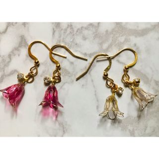 ザラ(ZARA)の蘭のピアス♡ディップアート　サージカルステンレス(ピアス)