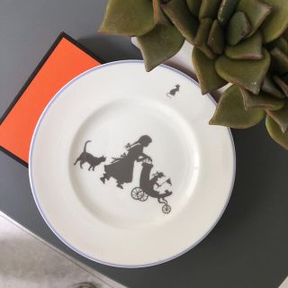 エルメス(Hermes)の3点でラディッシュ様専用です♪エルメス♪シルエット　20、5cmプレート(食器)