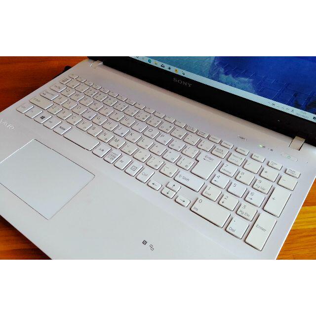 SONY(ソニー)のWin10 VAIO SVF153B/3556U/8G/1T/DVD/カメラ スマホ/家電/カメラのPC/タブレット(ノートPC)の商品写真