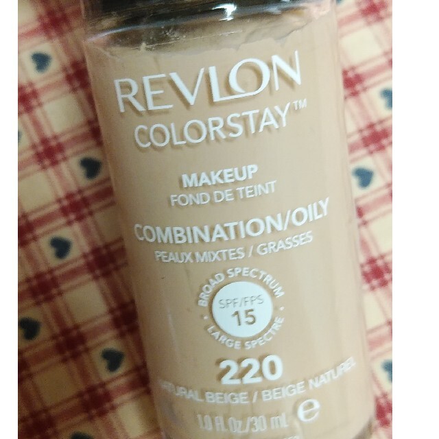 REVLON(レブロン)の☆新品未使用☆REVLON☆ファンデーション・カラーステイ220 コスメ/美容のベースメイク/化粧品(ファンデーション)の商品写真