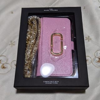 マークジェイコブス(MARC JACOBS)のI PHONE　11　 CASE  MARC  JACOBS 新品未使用(iPhoneケース)