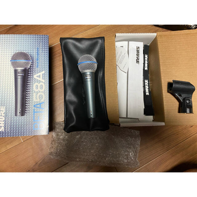 shimura様専用SHURE シュアー BETA 58A ダイナミック マイク 楽器のレコーディング/PA機器(マイク)の商品写真