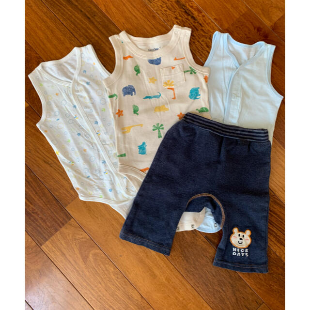 babyGAP(ベビーギャップ)のベビーロンパース　肌着セット　70cm キッズ/ベビー/マタニティのベビー服(~85cm)(ロンパース)の商品写真