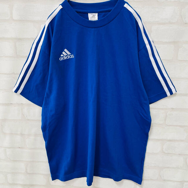 adidas(アディダス)の人気❗️アディダス 半袖 Tシャツ 両面プリント パフォーマンスロゴ 青 L メンズのトップス(Tシャツ/カットソー(半袖/袖なし))の商品写真