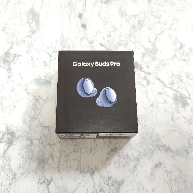 Galaxy(ギャラクシー)のGALAXY Buds Pro ファントムバイオレット 紫 スマホ/家電/カメラのオーディオ機器(ヘッドフォン/イヤフォン)の商品写真