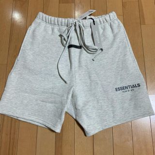 フィアオブゴッド(FEAR OF GOD)のfog essentials sweatshort エッセンシャルズ　サイズS(ショートパンツ)