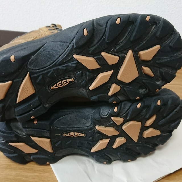 KEEN(キーン)のキーン(keen) ピレニーズ メンズ 26cm スポーツ/アウトドアのアウトドア(登山用品)の商品写真