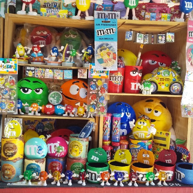 m&m&m's(エムアンドエムアンドエムズ)の専用。 m&m's セット エンタメ/ホビーのおもちゃ/ぬいぐるみ(キャラクターグッズ)の商品写真