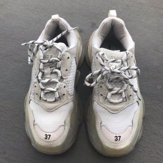 バレンシアガ(Balenciaga)の正規品 バレンシアガ トリプルS スニーカー 37 ホワイト レシート有り(スニーカー)