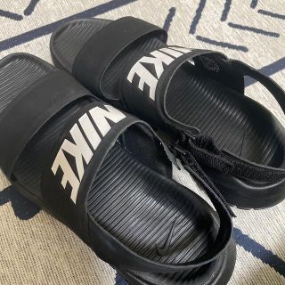 ナイキ(NIKE)のNIKE サンダル　黒(サンダル)