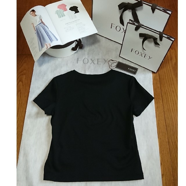 FOXEY T-shirt "Contrail.C" ブラックブラック 40