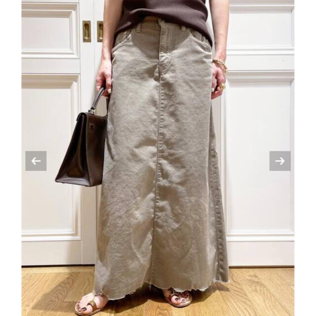 DEUXIEME CLASSE(ドゥーズィエムクラス)の【SURT/サート】 コーデュロイ マキシ スカート　サイズ38 レディースのスカート(ロングスカート)の商品写真