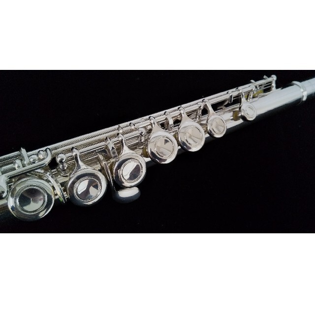 本物保証SALE ヤマハ - ♪森の工房♪超美品‼️ヤマハフルートYFL211