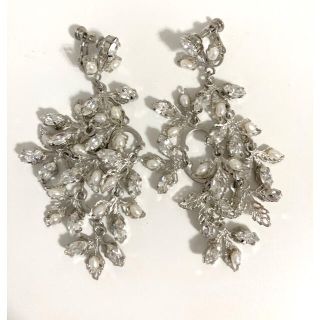 ヴェラウォン(Vera Wang)のVerawang イヤリング(イヤリング)