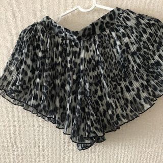 バックス(BACKS)のBacks ゼブラ柄短パン　ショートパンツ(ショートパンツ)