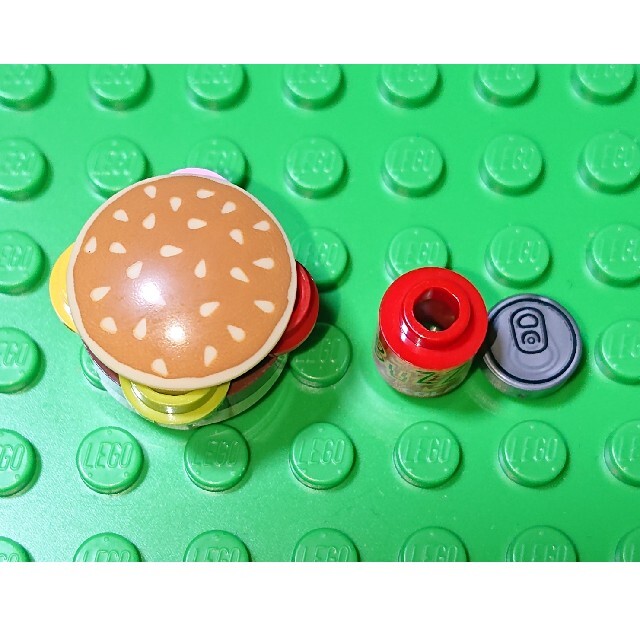 Lego(レゴ)の【新品】LEGO ハンバーガー《Ｅ》セット レゴ ミニフィグアイテム キッズ/ベビー/マタニティのおもちゃ(知育玩具)の商品写真