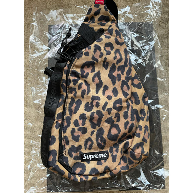 supreme ショルダーバッグ　レオパード