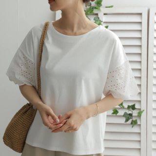 アーバンリサーチドアーズ(URBAN RESEARCH DOORS)の新品☆アーバンリサーチドアーズ　レーススリーブプルオーバー(Tシャツ/カットソー(半袖/袖なし))