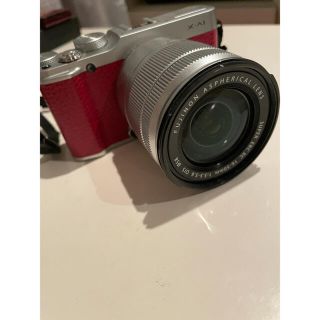 FUJIFILM X-A1 ダブルズームレンズキット RED | myglobaltax.com