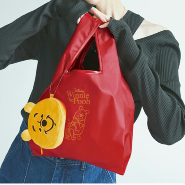 くまのプーさん(クマノプーサン)の新品 未使用 ♪くまのプーさん エコバッグ 人形ポーチ レディースのバッグ(エコバッグ)の商品写真