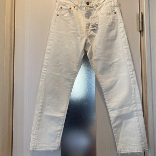 新品　タグ付き　 フレムワークス　白パンツ　クロップドデニムパンツ(デニム/ジーンズ)