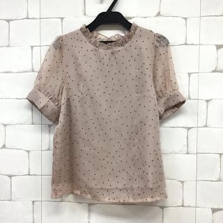 トッコ(tocco)のトッコクローゼット ドットシアーブラウス ベージュ(シャツ/ブラウス(半袖/袖なし))