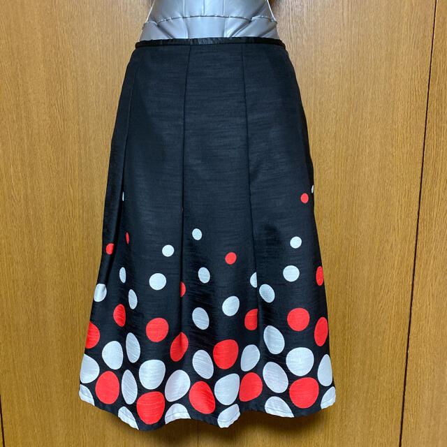 ドット柄 フレアスカート レディースのスカート(ひざ丈スカート)の商品写真