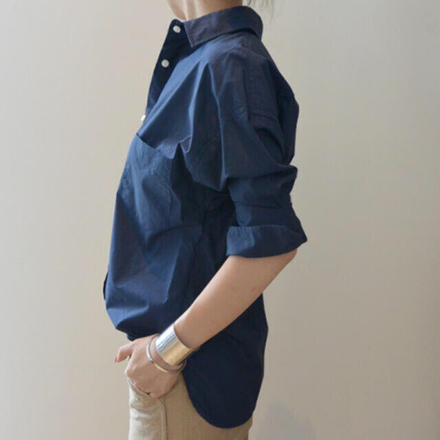 MADISONBLUE(マディソンブルー)のマディソンブルー　J.BRADLEY CUFF SHIRT カフシャツ　ネイビー レディースのトップス(シャツ/ブラウス(長袖/七分))の商品写真