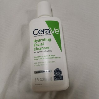 cerave Hydrating Facial Cleanser(洗顔料)