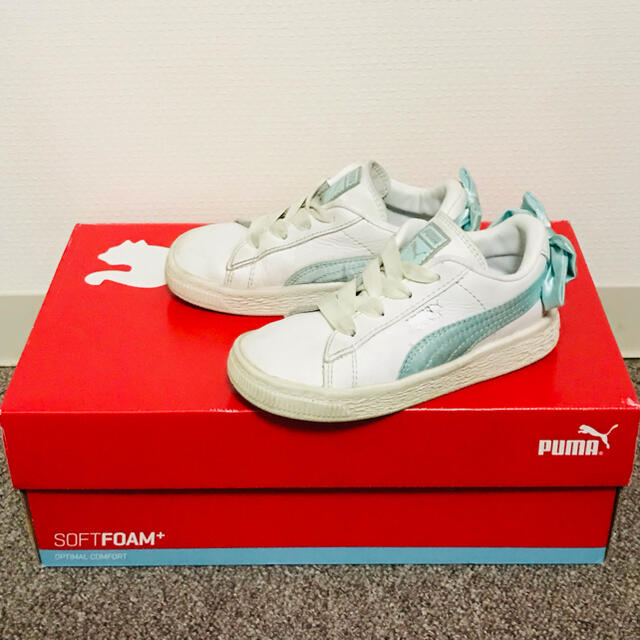 PUMA(プーマ)の【USED】PUMA(プーマ)★リボン付き★16.0cmスニーカー★白★ キッズ/ベビー/マタニティのキッズ靴/シューズ(15cm~)(スニーカー)の商品写真