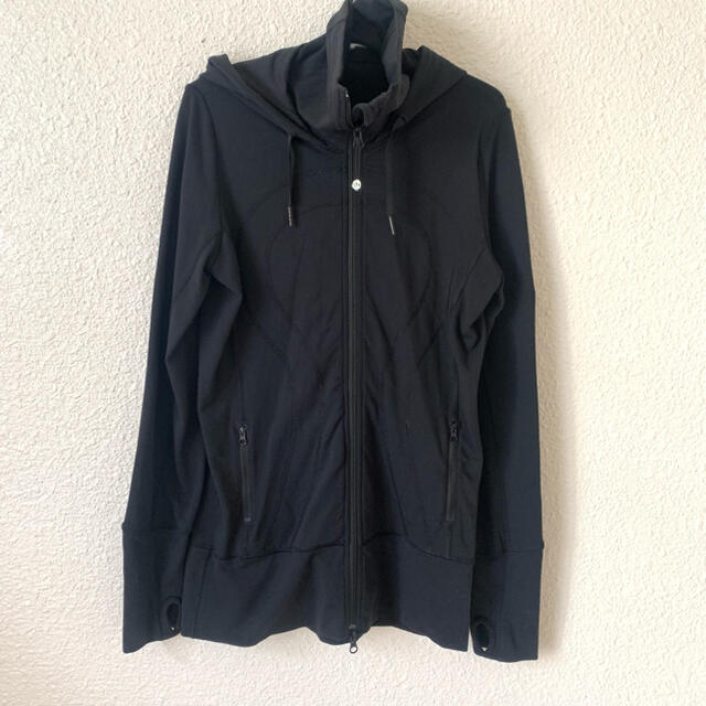 ルレモンで lululemon パーカー ルルレモンの通販 by NA |ルルレモン ...