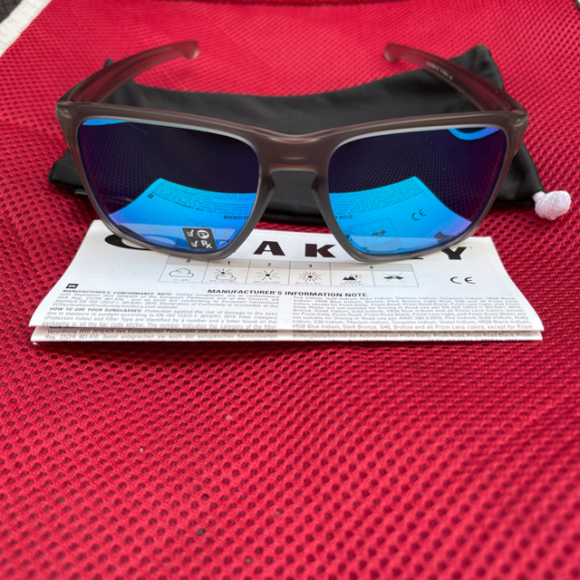 Oakley - ☆訳あり‼️☆ オークリー サングラス 偏光 ミラー レンズの