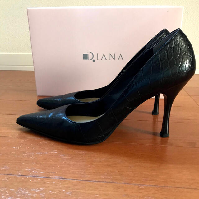 DIANA(ダイアナ)の【DIANA】 パンプス ブラック 22.5cm レディースの靴/シューズ(ハイヒール/パンプス)の商品写真